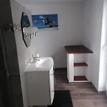 Διαμέρισμα Tinas 2 *