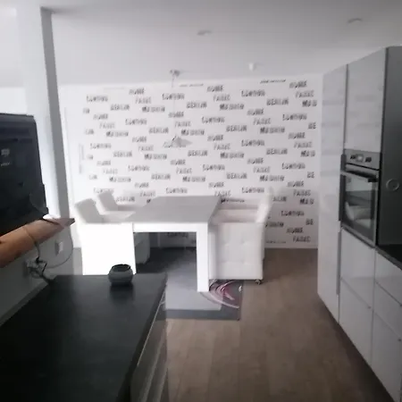 Tinas 2 Appartement