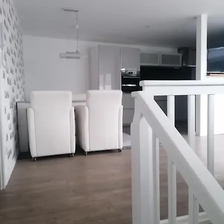 Tinas 2 Appartement